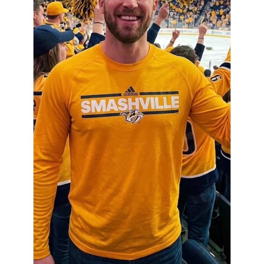 Adidas Nashville Predators Smashville Long Sleeve Shirt Mens Small Gold NHL Tee